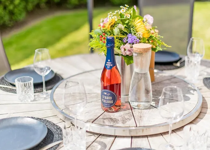 Semesterbostad Leev Marie *